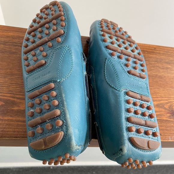 Cole Haan teal driving moccasins size 6 - Picture 3 of 11